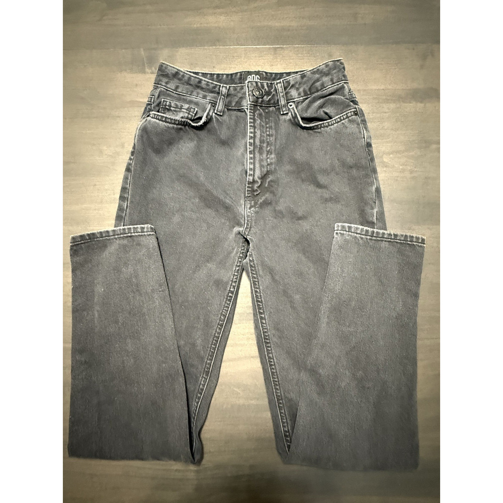 urban outfitters BDG jeans Women’s Sz 26 Mom high rise denim Faded Black